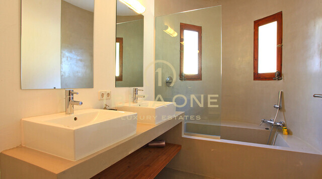 Luxury Villa in Es Cubells for sale, Ibiza - Luxury Villa in Es Cubells for rent, Ibiza