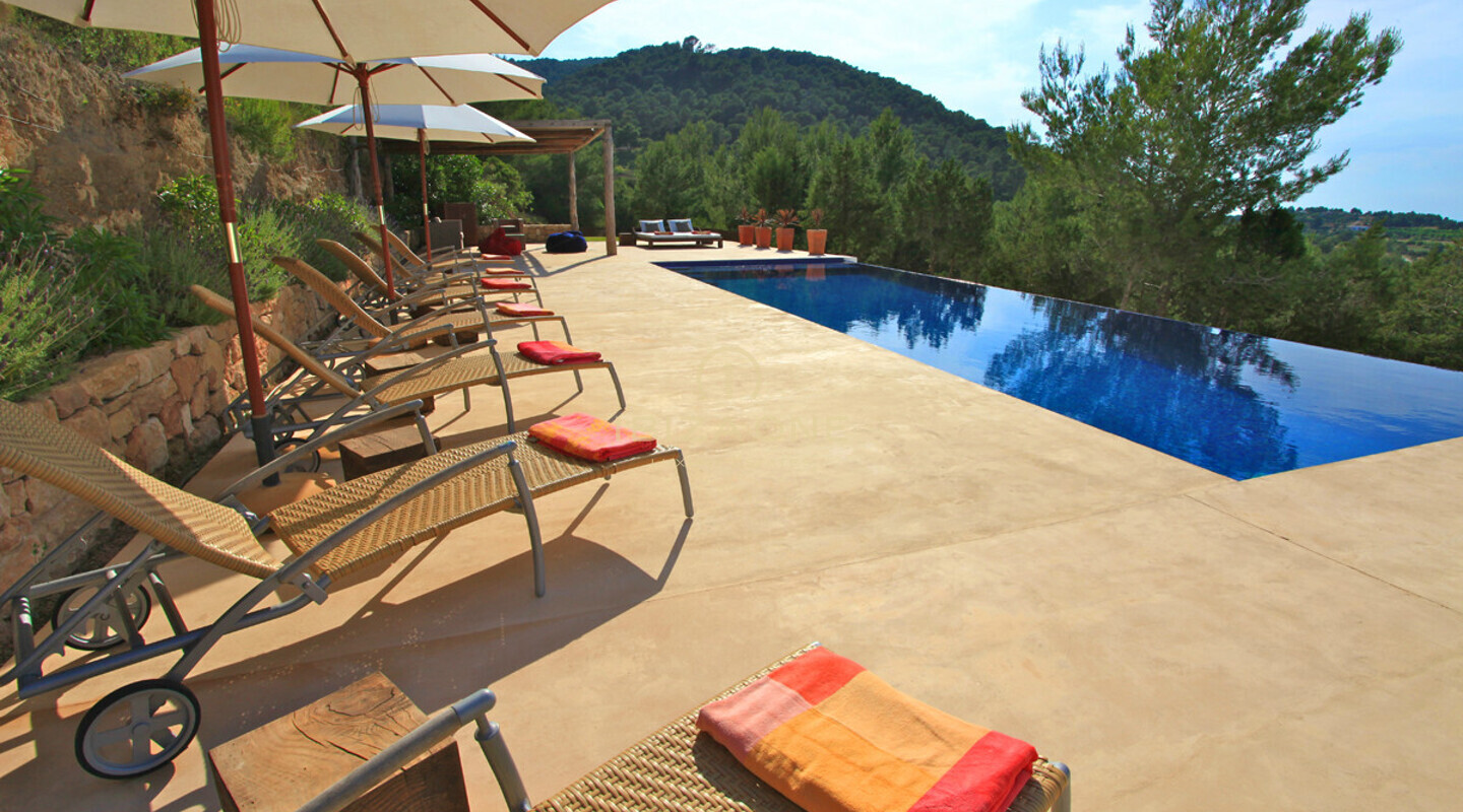 Villa de Lujo en Es Cubells en venta, Ibiza - Villa de Lujo en Es Cubells en alquiler, Ibiza