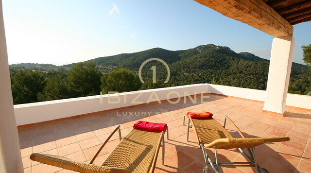 Luxusvilla in Es Cubells zu verkaufen, Ibiza - Luxusvilla in Es Cubells zu vermieten, Ibiza