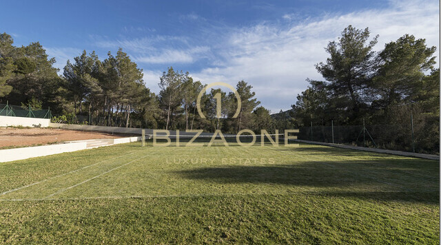 Luxuriöses und schönes Finca-Anwesen mit Meerblick und Tennisplatz zu verkaufen, Ibiza - Luxuriöses und schönes Finca-Anwesen mit Meerblick und Tennisplatz zu vermieten, Ibiza