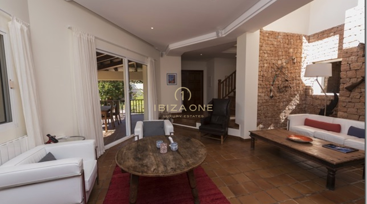 Luxury and Beautiful Finca Mansion with seaview and tennis court for sale, Ibiza - Luxury and Beautiful Finca Mansion with seaview and tennis court for rent, Ibiza