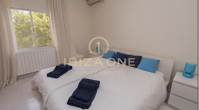 Luxury and Beautiful Finca Mansion with seaview and tennis court for sale, Ibiza - Luxury and Beautiful Finca Mansion with seaview and tennis court for rent, Ibiza