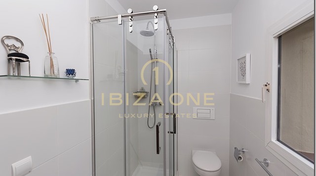 Luxury and Beautiful Finca Mansion with seaview and tennis court for sale, Ibiza - Luxury and Beautiful Finca Mansion with seaview and tennis court for rent, Ibiza