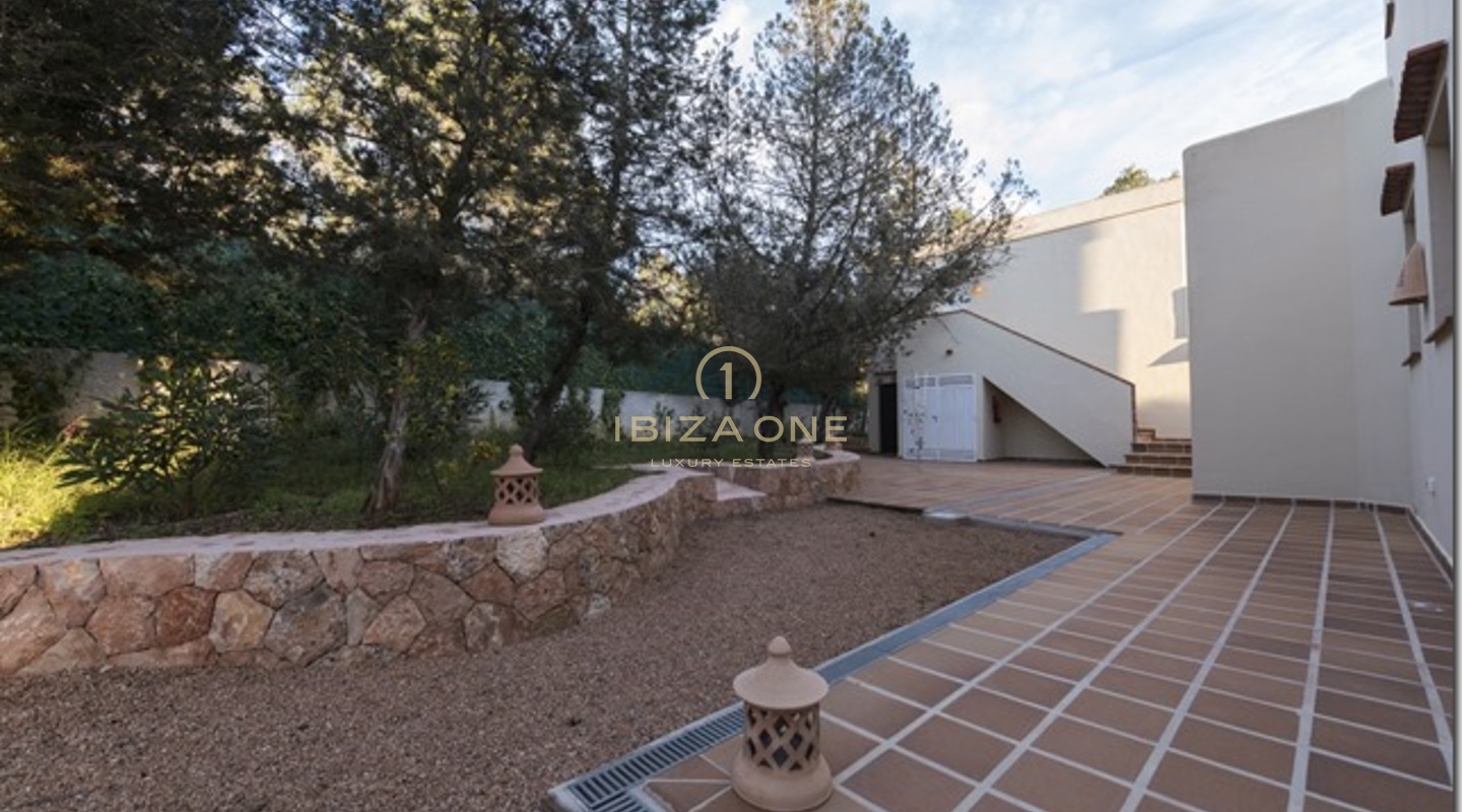 Lussuosa e splendida villa con vista mare e campo da tennis in vendita, Ibiza - Lussuosa e splendida villa con vista mare e campo da tennis in affitto, Ibiza