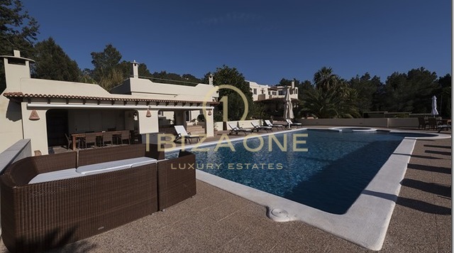 Magnifique Finca de luxe avec vue sur la mer et court de tennis à vendre, Ibiza - Magnifique Finca de luxe avec vue sur la mer et court de tennis à louer, Ibiza