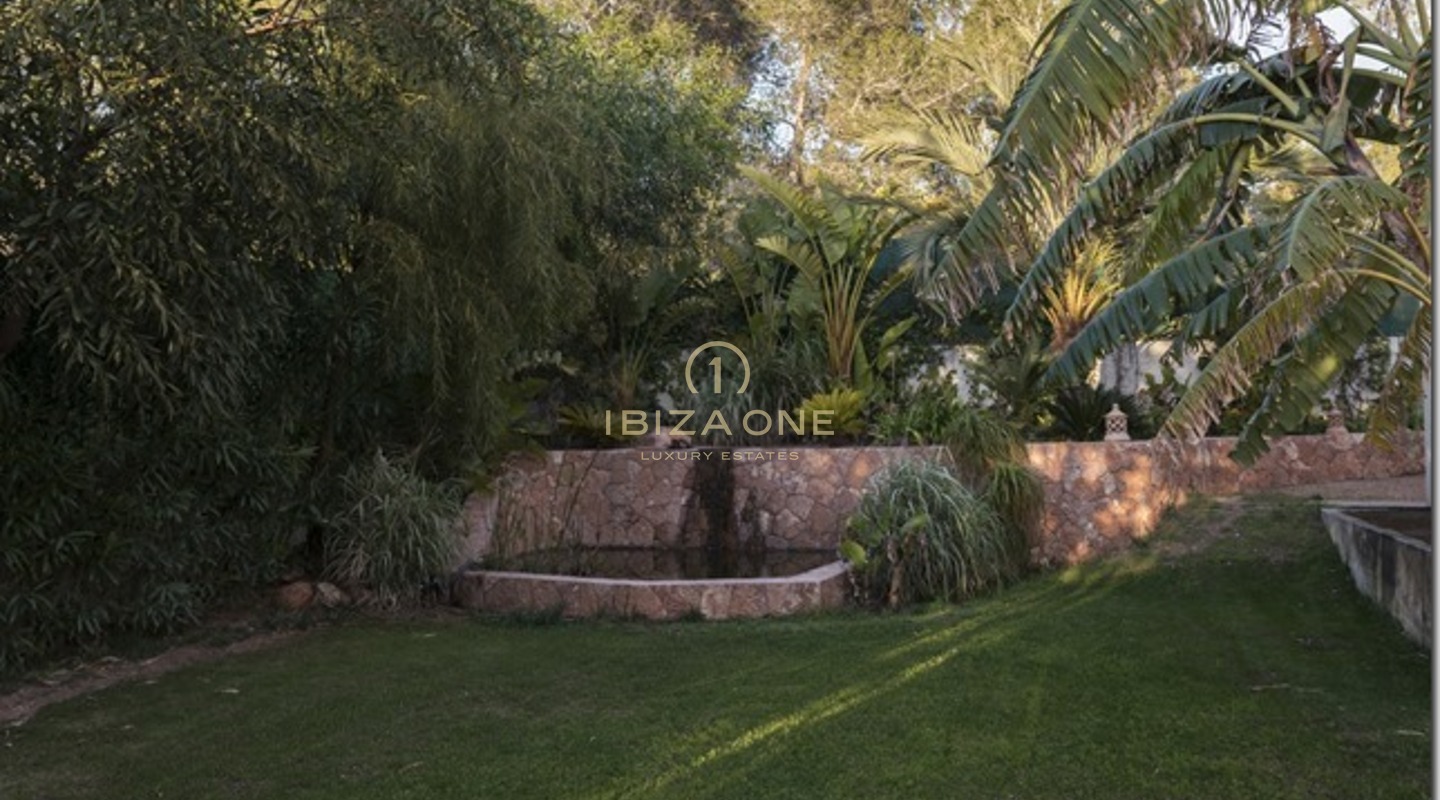 Luxuriöses und schönes Finca-Anwesen mit Meerblick und Tennisplatz zu verkaufen, Ibiza - Luxuriöses und schönes Finca-Anwesen mit Meerblick und Tennisplatz zu vermieten, Ibiza