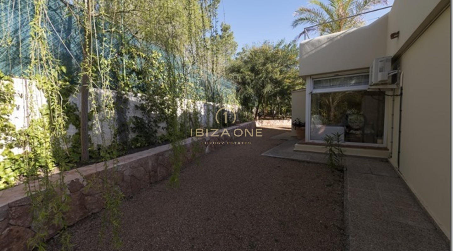 Magnifique Finca de luxe avec vue sur la mer et court de tennis à vendre, Ibiza - Magnifique Finca de luxe avec vue sur la mer et court de tennis à louer, Ibiza