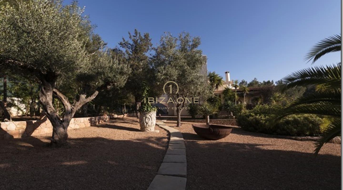 Luxe en prachtig finca-landhuis met zeezicht en tennisbaan te koop, Ibiza - Luxe en prachtig finca-landhuis met zeezicht en tennisbaan te huur, Ibiza