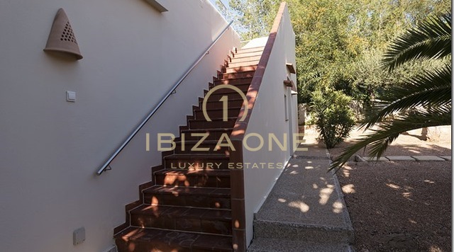 Luxury and Beautiful Finca Mansion with seaview and tennis court for sale, Ibiza - Luxury and Beautiful Finca Mansion with seaview and tennis court for rent, Ibiza