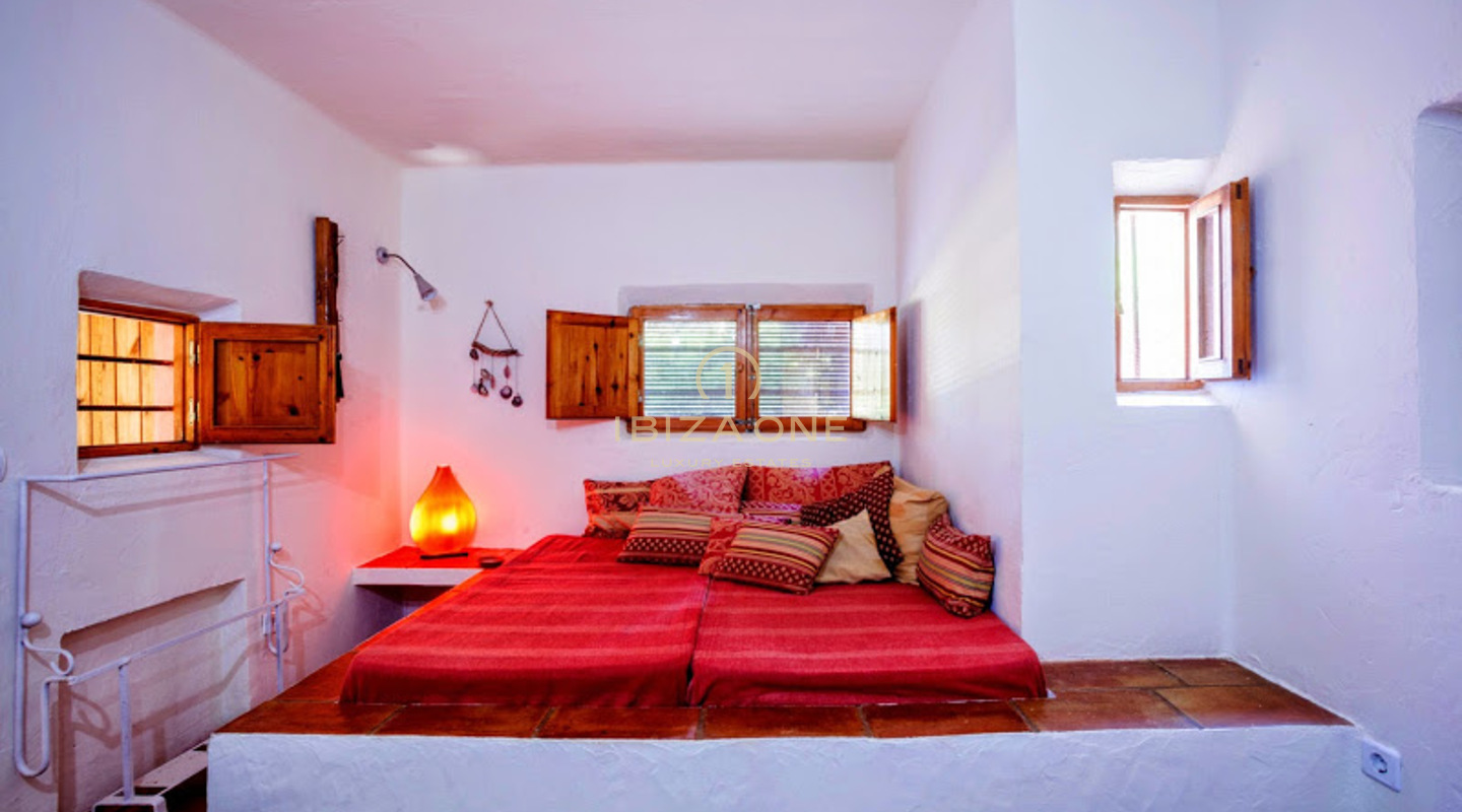 Schönes Anwesen mit Haupt- und Gästehaus in Santa Gertrudis zu verkaufen, Ibiza - Schönes Anwesen mit Haupt- und Gästehaus in Santa Gertrudis zu vermieten, Ibiza