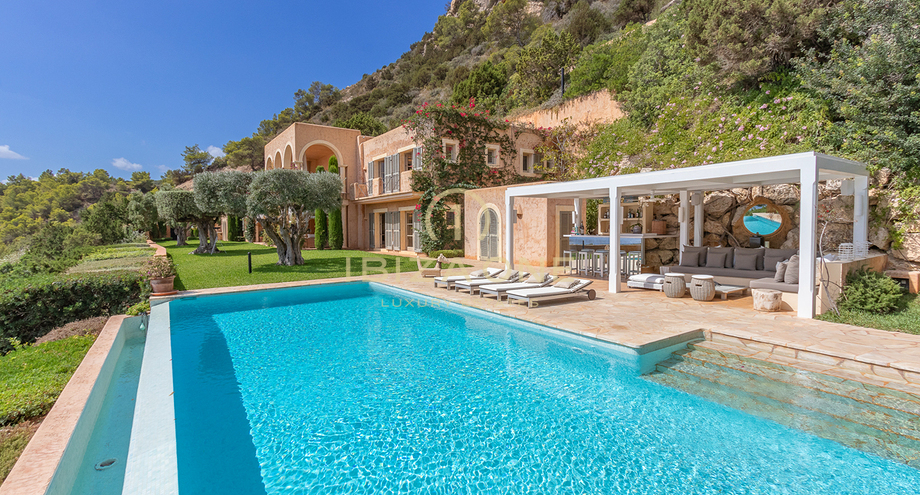 Фотографии объектов недвижимости