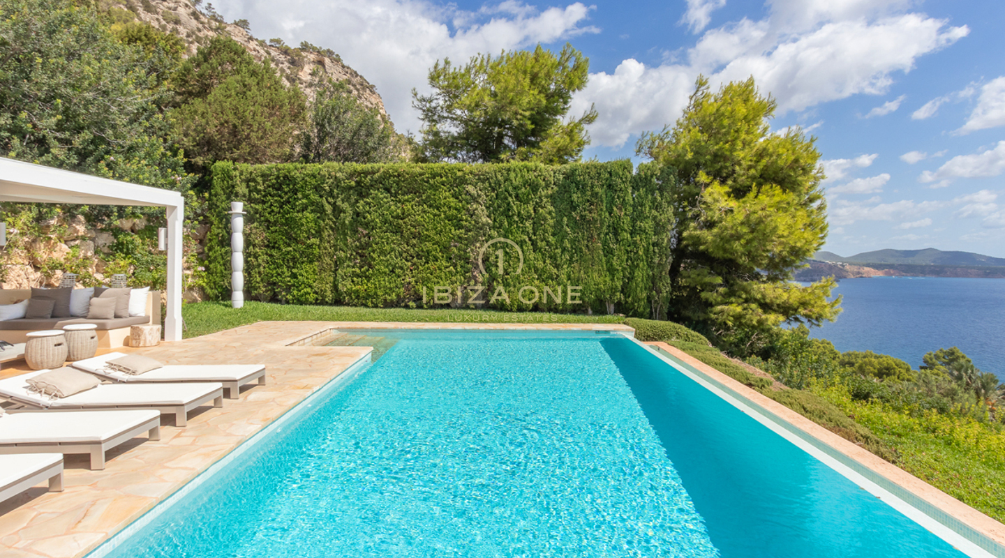 Luxusvilla auf Ibiza mit Meerzugang und spektakulärem Meerblick in Es Cubells zu verkaufen, Ibiza - Luxusvilla auf Ibiza mit Meerzugang und spektakulärem Meerblick in Es Cubells zu vermieten, Ibiza