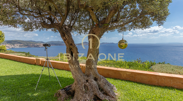 Luxury villa in Ibiza with sea access and a spectacular sea view in Es Cubells for sale, Ibiza - Luxury villa in Ibiza with sea access and a spectacular sea view in Es Cubells for rent, Ibiza