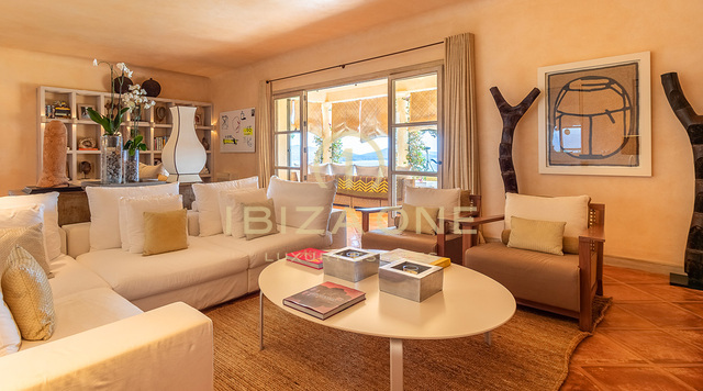 Villa de lujo en Ibiza con acceso al mar y espectaculares vistas al mar en Es Cubells en venta, Ibiza - Villa de lujo en Ibiza con acceso al mar y espectaculares vistas al mar en Es Cubells en alquiler, Ibiza