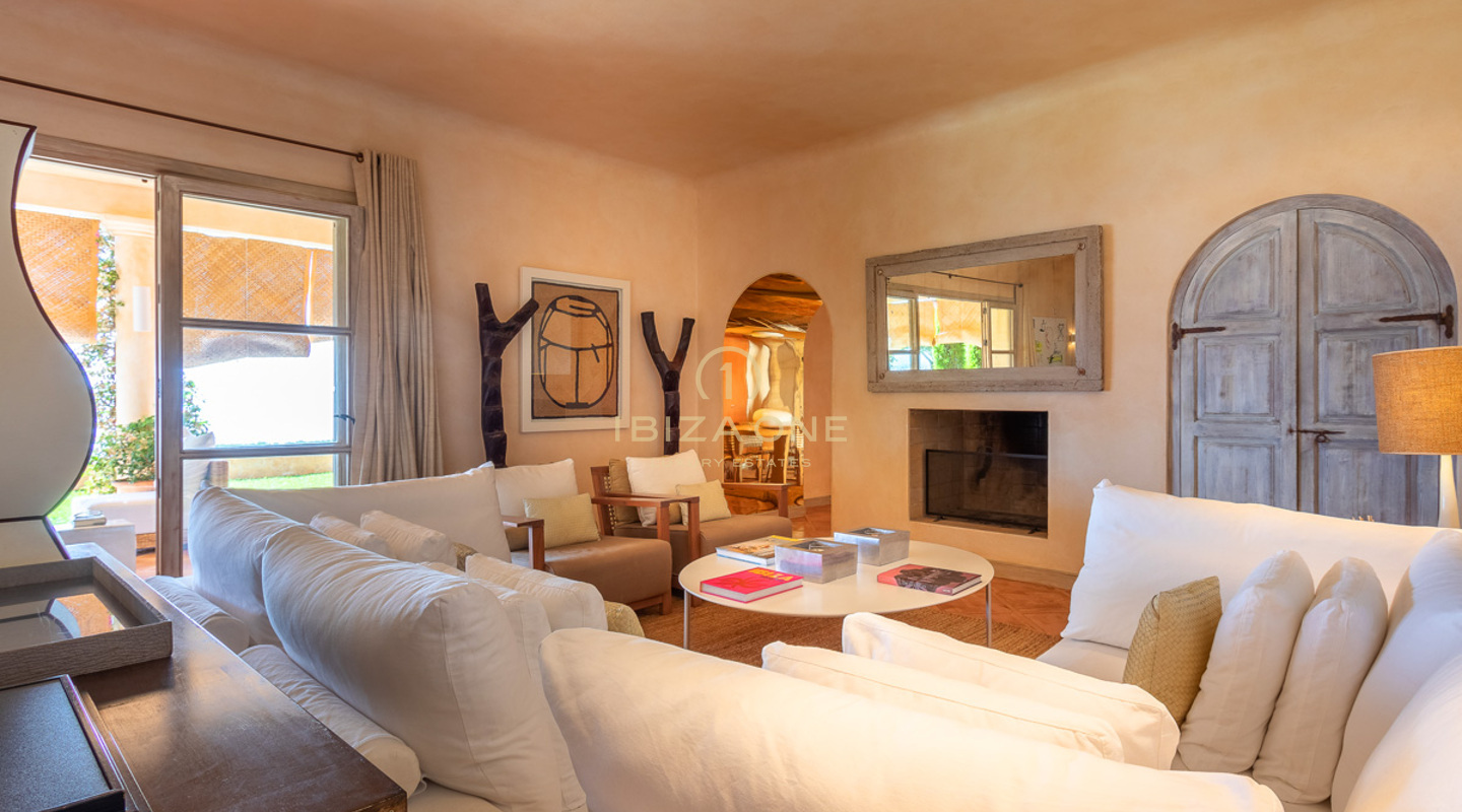 Luxury villa in Ibiza with sea access and a spectacular sea view in Es Cubells for sale, Ibiza - Luxury villa in Ibiza with sea access and a spectacular sea view in Es Cubells for rent, Ibiza