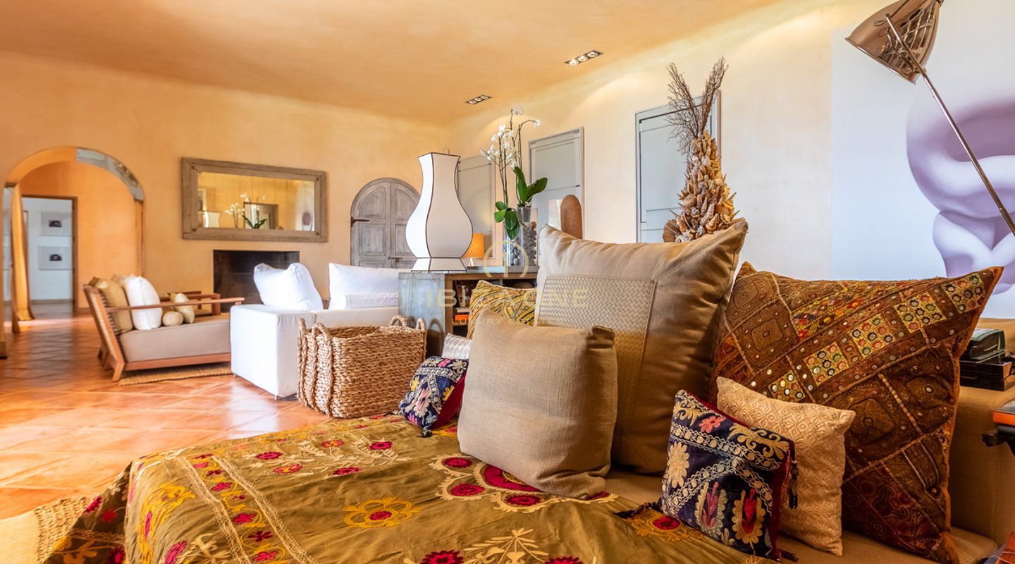 Luxury villa in Ibiza with sea access and a spectacular sea view in Es Cubells for sale, Ibiza - Luxury villa in Ibiza with sea access and a spectacular sea view in Es Cubells for rent, Ibiza