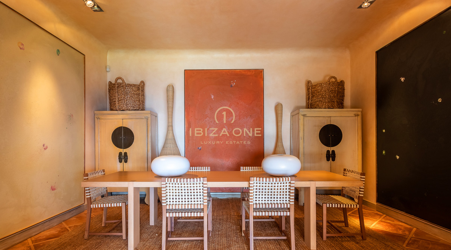 Luxusvilla auf Ibiza mit Meerzugang und spektakulärem Meerblick in Es Cubells zu verkaufen, Ibiza - Luxusvilla auf Ibiza mit Meerzugang und spektakulärem Meerblick in Es Cubells zu vermieten, Ibiza