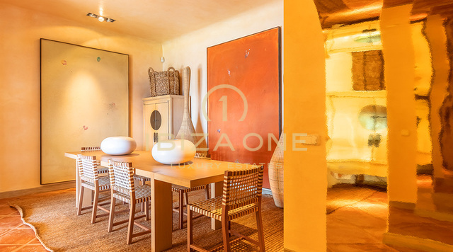 Luxe villa op Ibiza met toegang tot de zee en een spectaculair uitzicht op zee in Es Cubells te koop, Ibiza - Luxe villa op Ibiza met toegang tot de zee en een spectaculair uitzicht op zee in Es Cubells te huur, Ibiza
