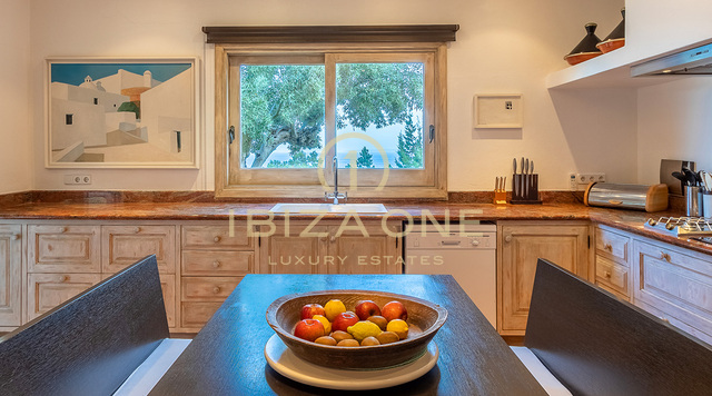 Luxusvilla auf Ibiza mit Meerzugang und spektakulärem Meerblick in Es Cubells zu verkaufen, Ibiza - Luxusvilla auf Ibiza mit Meerzugang und spektakulärem Meerblick in Es Cubells zu vermieten, Ibiza