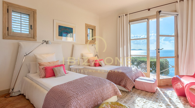 Luxusvilla auf Ibiza mit Meerzugang und spektakulärem Meerblick in Es Cubells zu verkaufen, Ibiza - Luxusvilla auf Ibiza mit Meerzugang und spektakulärem Meerblick in Es Cubells zu vermieten, Ibiza
