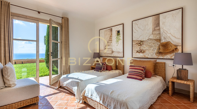 Luxusvilla auf Ibiza mit Meerzugang und spektakulärem Meerblick in Es Cubells zu verkaufen, Ibiza - Luxusvilla auf Ibiza mit Meerzugang und spektakulärem Meerblick in Es Cubells zu vermieten, Ibiza