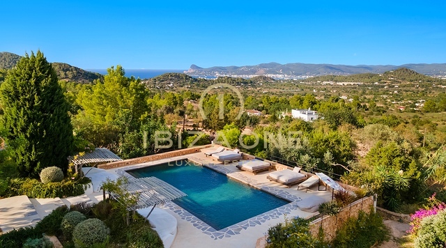 Charming Luxury 400-Year-Old finca, exquisitely renovated with tourist rental license for sale, Ibiza