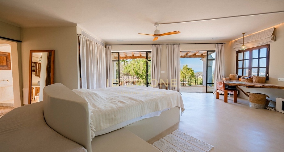 Фотографии объектов недвижимости