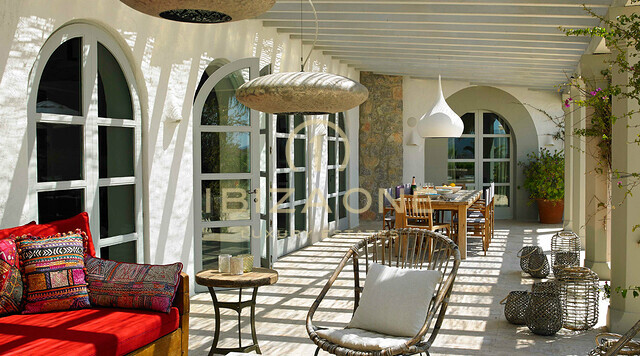 Can Rimbau - Manoir de luxe Rolf Blakstad avec vue imprenable sur la mer et Ibiza à louer, Ibiza - Can Rimbau - Manoir de luxe Rolf Blakstad avec vue imprenable sur la mer et Ibiza à vendre, Ibiza