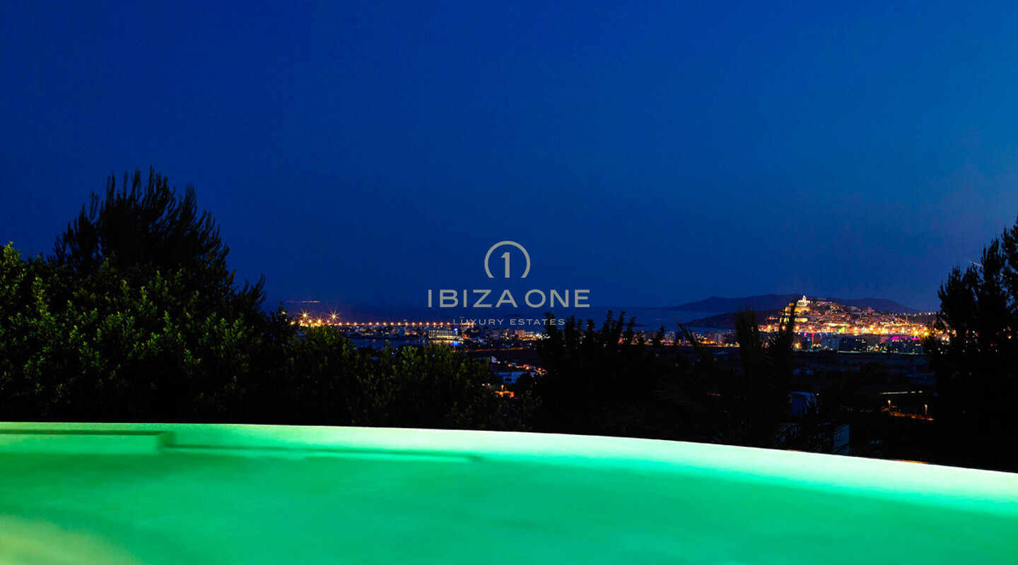 Can Rimbau - Lussuosa villa di Rolf Blakstad con vista mozzafiato sul mare e su Ibiza in affitto, Ibiza - Can Rimbau - Lussuosa villa di Rolf Blakstad con vista mozzafiato sul mare e su Ibiza in vendita, Ibiza