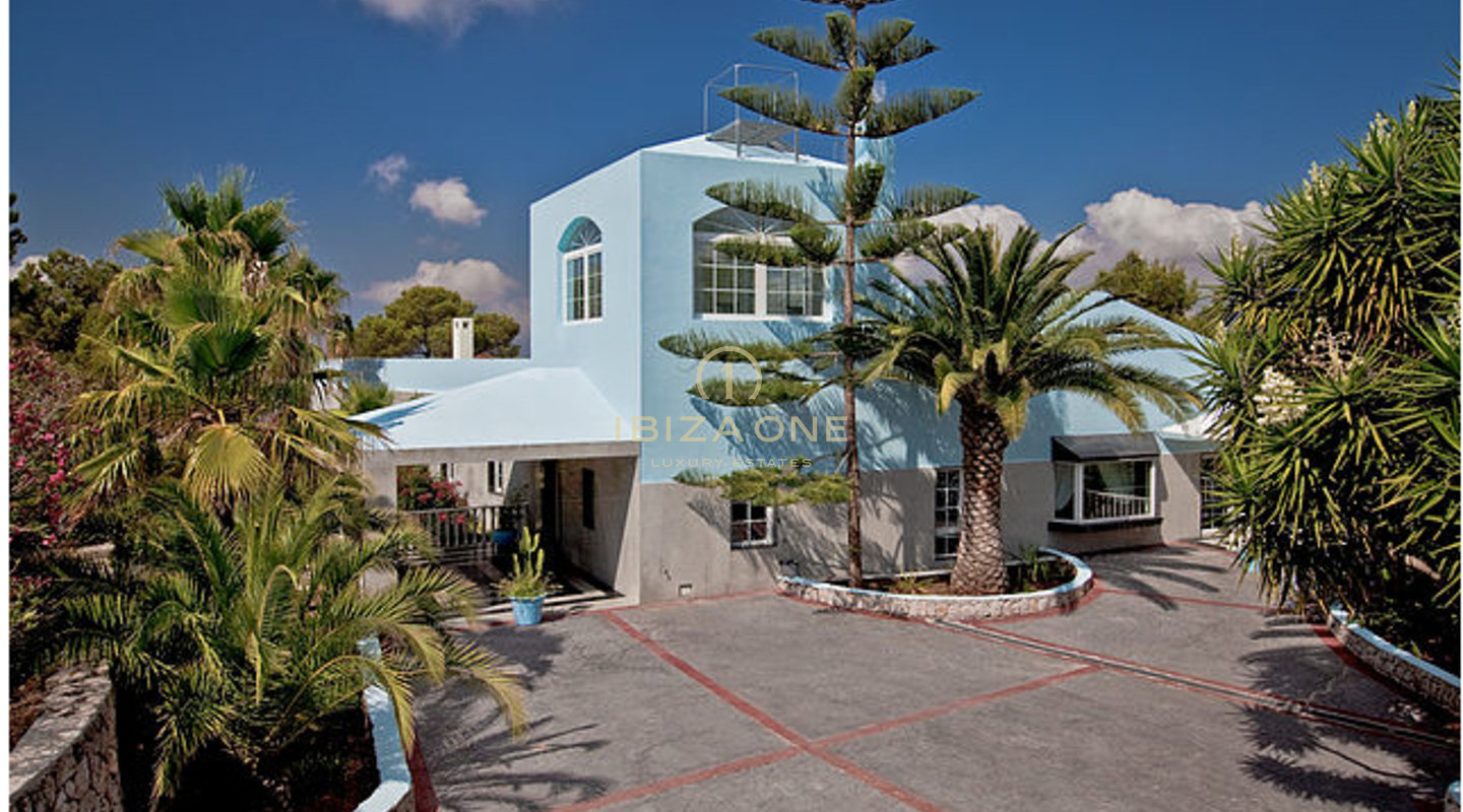 Blue House - villa de lujo en la cima de una montaña privada frente a Ibiza, Formentera, D´alt Vila y los puertos deportivos en venta, Ibiza - Blue House - villa de lujo en la cima de una montaña privada frente a Ibiza, Formentera, D´alt Vila y los puertos deportivos en alquiler, Ibiza