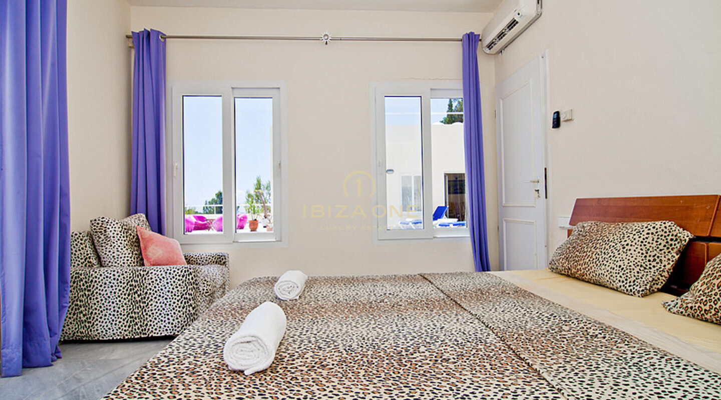 White House - luxury villa on top of a private mountain faced to the sea of Roca Llisa, golf course, Sta. Eulalia and the island Tagomago for sale, Ibiza - White House - luxury villa on top of a private mountain faced to the sea of Roca Llisa, golf course, Sta. Eulalia and the island Tagomago for rent, Ibiza