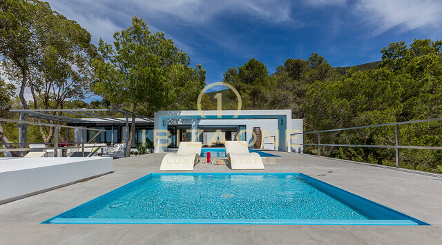 Villa de lujo ultramoderna con vistas al mar y al atardecer en Cala Vadella en venta, Ibiza - Villa de lujo ultramoderna con vistas al mar y al atardecer en Cala Vadella en alquiler, Ibiza