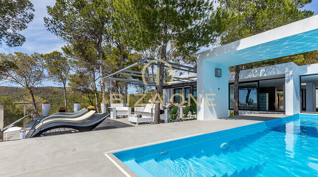 Ultramoderne Luxusvilla mit Meer- und Sonnenuntergangsblick in Cala Vadella zu verkaufen, Ibiza - Ultramoderne Luxusvilla mit Meer- und Sonnenuntergangsblick in Cala Vadella zu vermieten, Ibiza