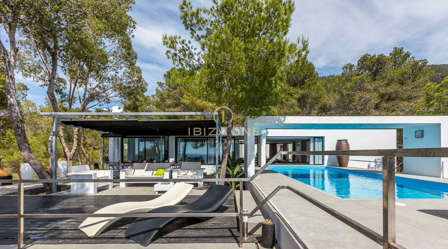 Ultramoderne Luxusvilla mit Meer- und Sonnenuntergangsblick in Cala Vadella zu verkaufen, Ibiza - Ultramoderne Luxusvilla mit Meer- und Sonnenuntergangsblick in Cala Vadella zu vermieten, Ibiza