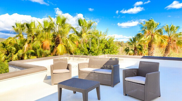 Charmante luxe villa op het platteland met gastenverblijf te koop, Ibiza - Charmante luxe villa op het platteland met gastenverblijf te huur, Ibiza