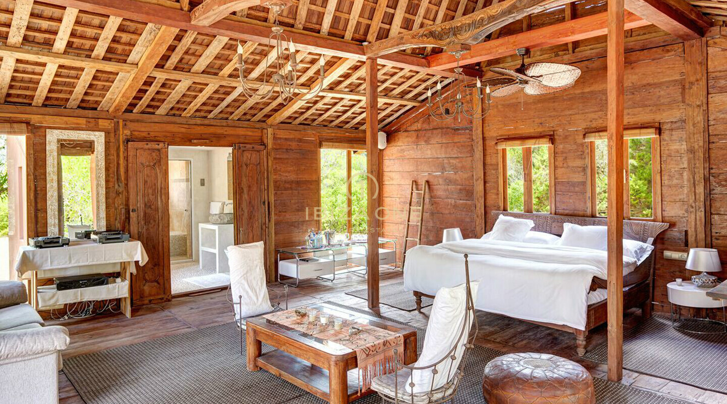 Charmante villa de campagne de luxe avec maison d'hôtes à vendre, Ibiza - Charmante villa de campagne de luxe avec maison d'hôtes à louer, Ibiza