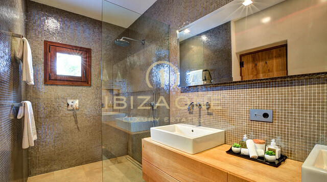 Luxe villa op de Primelocatie Es Cubells te huur, Ibiza - Luxe villa op de Primelocatie Es Cubells te koop, Ibiza