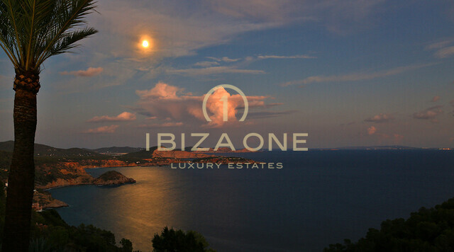 Villa de lujo en la privilegiada ubicación de Es Cubells en alquiler, Ibiza - Villa de lujo en la privilegiada ubicación de Es Cubells en venta, Ibiza