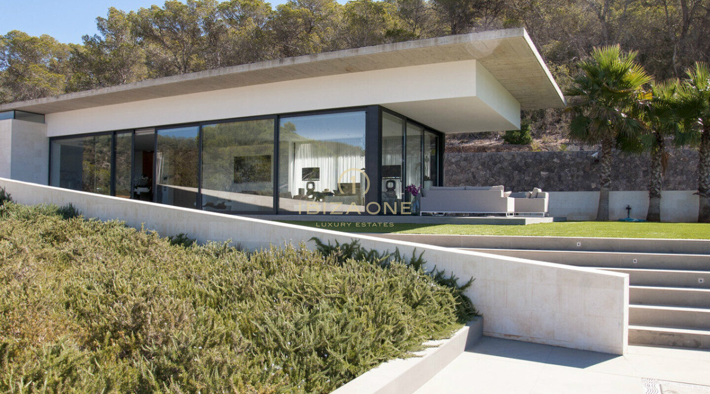 Minimalistische Luxusvilla mit Meerblick zu verkaufen, Ibiza - Minimalistische Luxusvilla mit Meerblick zu vermieten, Ibiza