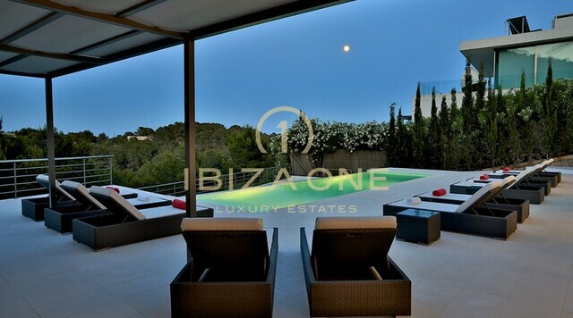 Villa moderna de lujo cerca de Ibiza en venta, Ibiza - Villa moderna de lujo cerca de Ibiza en alquiler, Ibiza