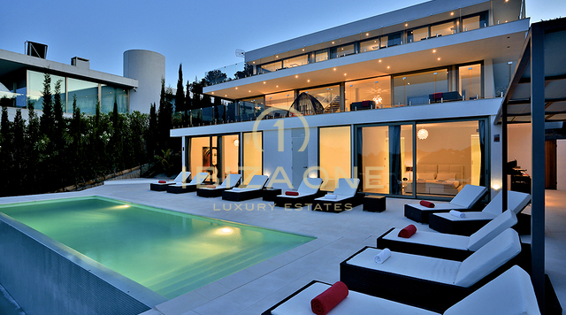 Luxe moderne villa dichtbij Ibiza te koop, Ibiza - Luxe moderne villa dichtbij Ibiza te huur, Ibiza