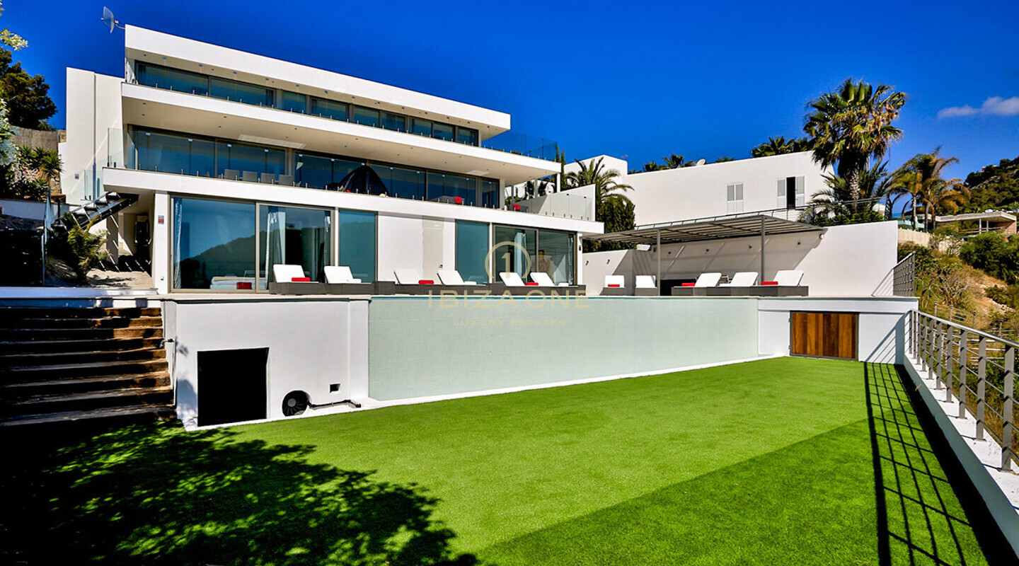 Luxuriöse moderne Villa in der Nähe von Ibiza zu verkaufen, Ibiza - Luxuriöse moderne Villa in der Nähe von Ibiza zu vermieten, Ibiza