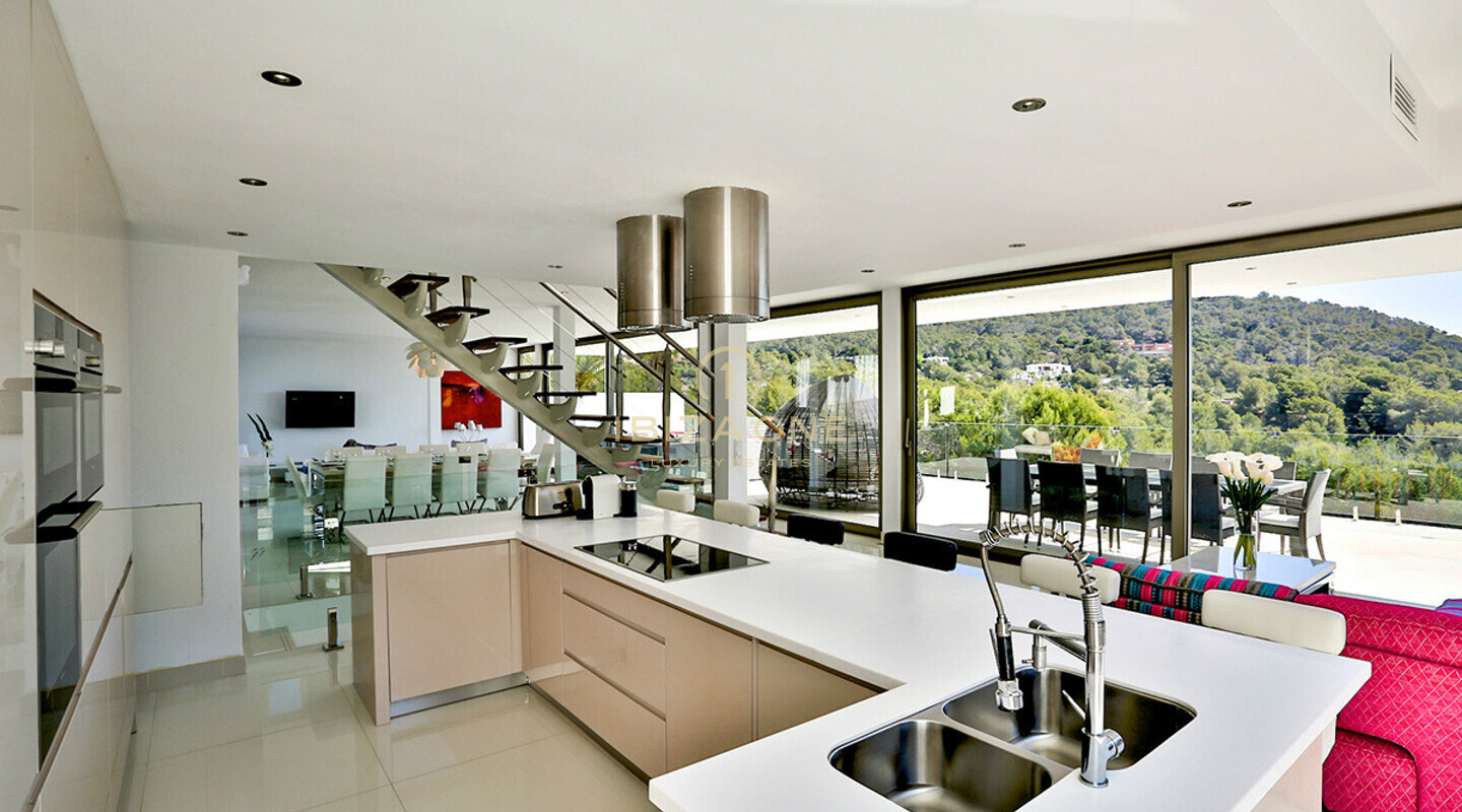 Luxuriöse moderne Villa in der Nähe von Ibiza zu verkaufen, Ibiza - Luxuriöse moderne Villa in der Nähe von Ibiza zu vermieten, Ibiza