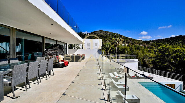 Luxuriöse moderne Villa in der Nähe von Ibiza zu verkaufen, Ibiza - Luxuriöse moderne Villa in der Nähe von Ibiza zu vermieten, Ibiza