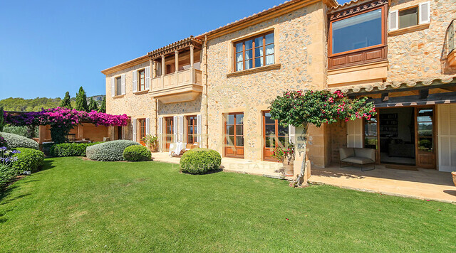 Majorque : Propriété de luxe méditerranéenne à vendre à Camp de Mar, Majorque - Majorque : Propriété de luxe méditerranéenne à louer à Camp de Mar, Majorque