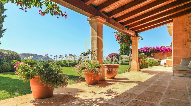 Mallorca : Mediterranean luxury property in Camp de Mar for sale, Mallorca - Mallorca : Mediterranean luxury property in Camp de Mar for rent, Mallorca