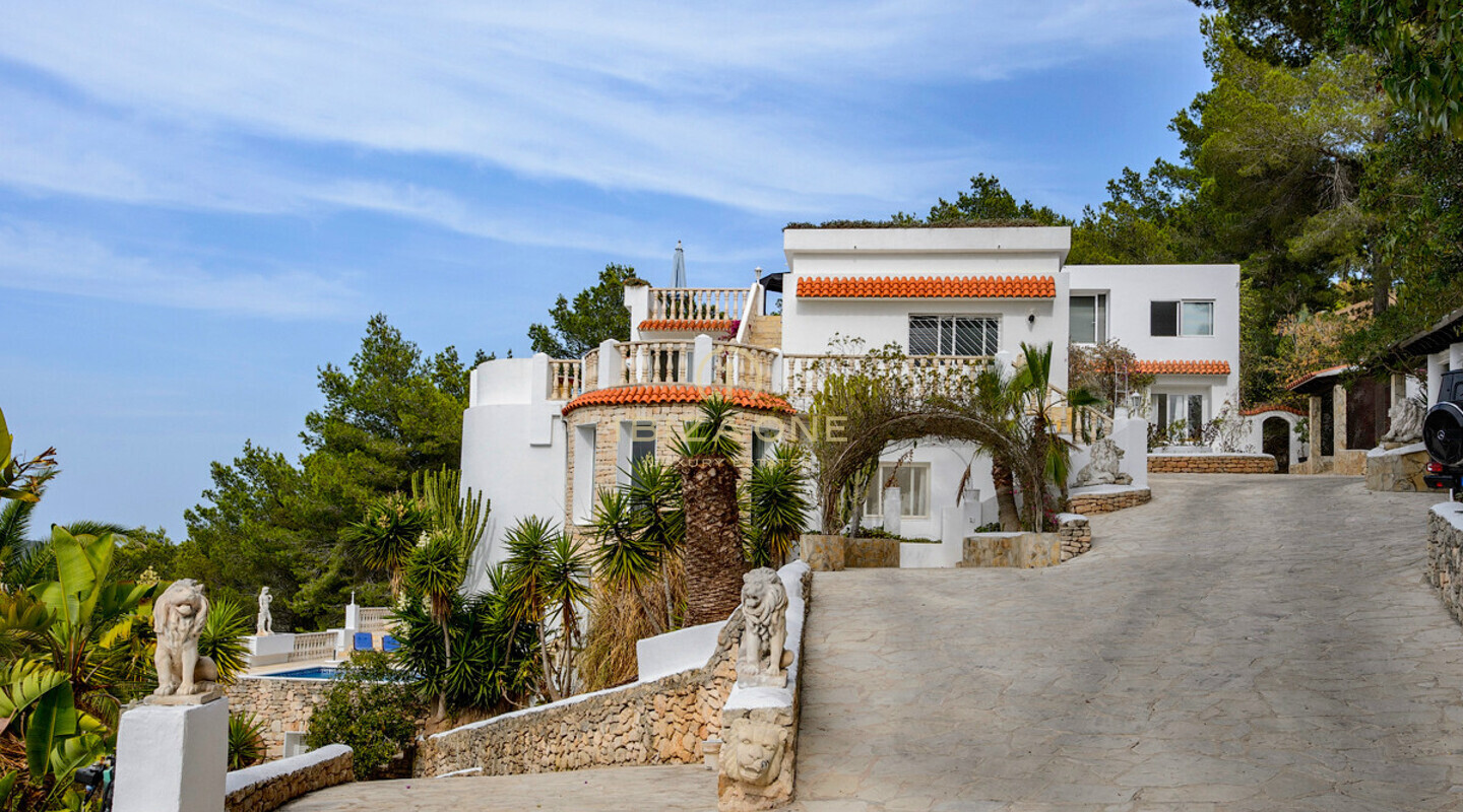Luxueuse villa de 12 chambres à vendre à Can Furnet, Ibiza - Luxueuse villa de 12 chambres à louer à Can Furnet, Ibiza