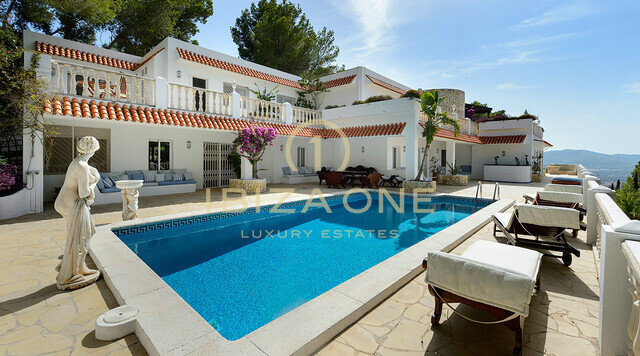 Luxe villa met 12 slaapkamers in Can Furnet te koop, Ibiza - Luxe villa met 12 slaapkamers in Can Furnet te huur, Ibiza