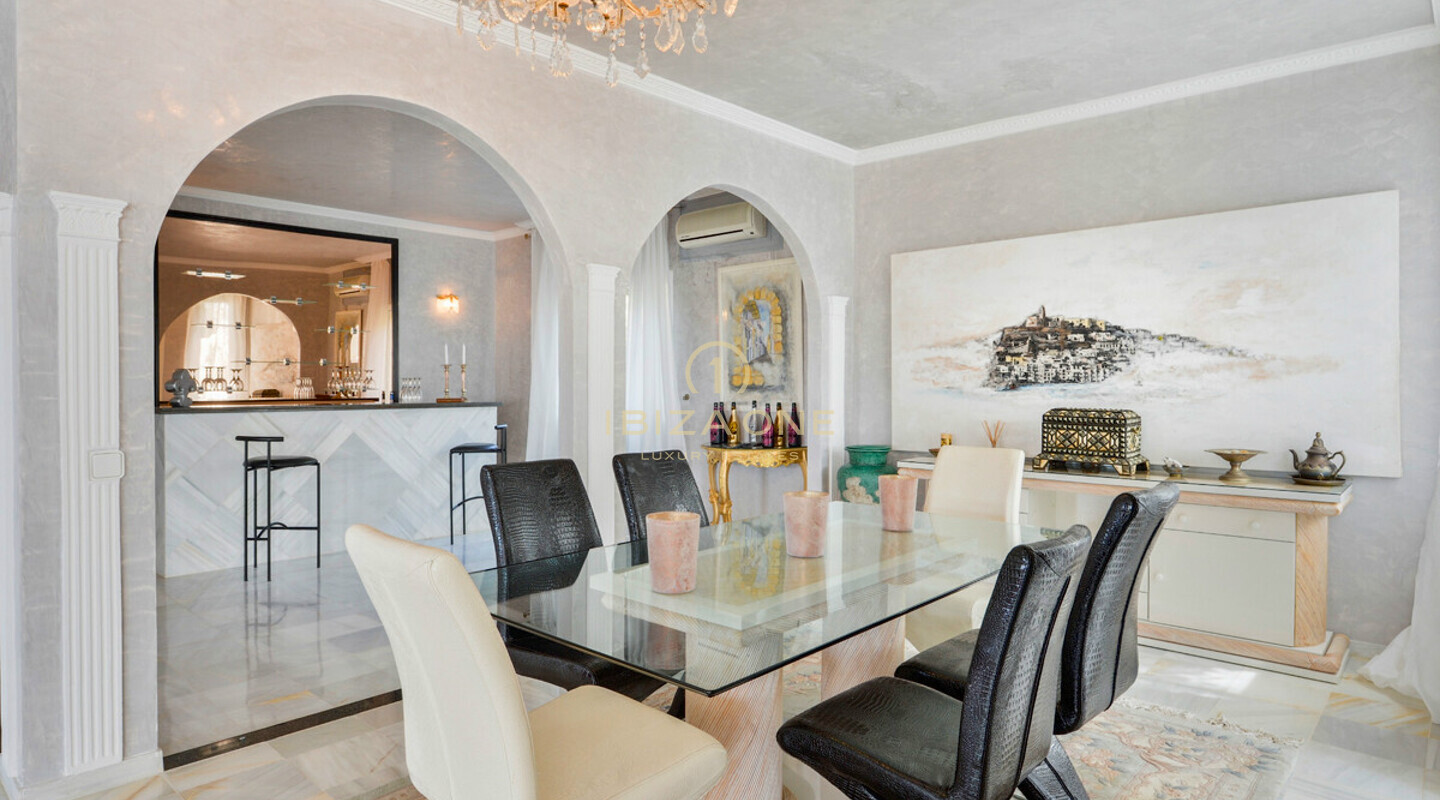 Luxueuse villa de 12 chambres à vendre à Can Furnet, Ibiza - Luxueuse villa de 12 chambres à louer à Can Furnet, Ibiza