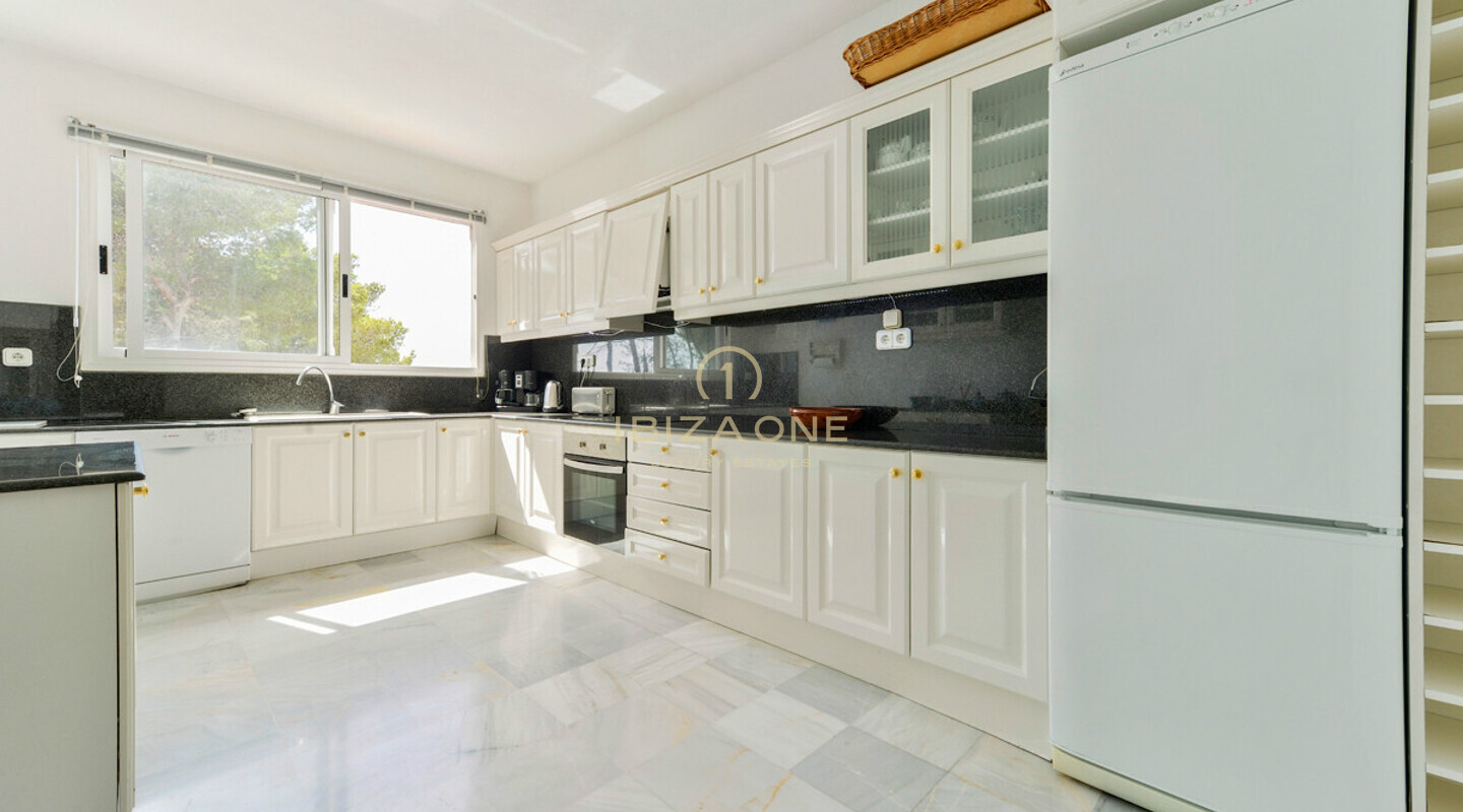 Luxurious 12 bedroom villa in Can Furnet for sale, Ibiza - Luxurious 12 bedroom villa in Can Furnet for rent, Ibiza